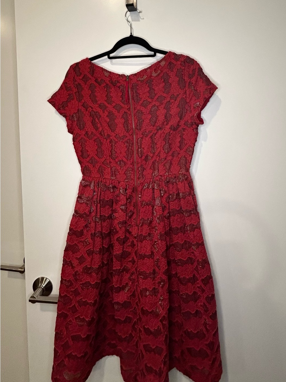 Anthropologie Moulinette Soeurs Red Lace Metallic Silver Insert Dress Size 6 - Picture 5 of 6